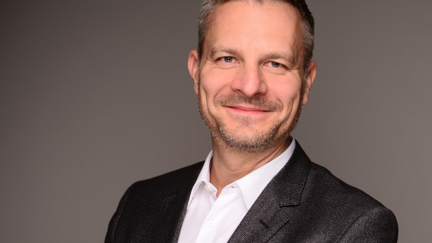 Robert Bierbsse ist der neue Marketingchef von Pelikan - Quelle: Pelikan
